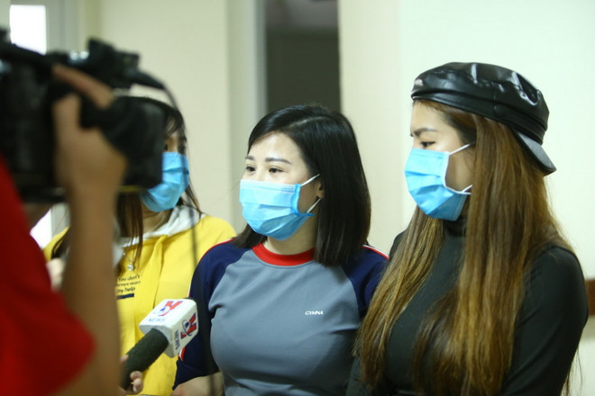 [Photo] Hà Nội: 30 người về từ tâm dịch Vũ Hán được xuất viện ảnh 5