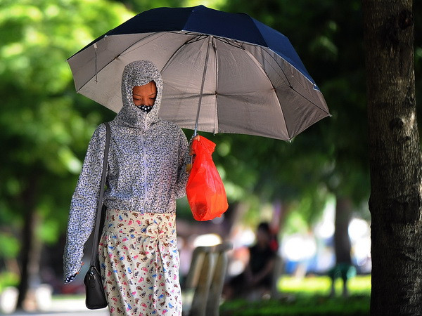 Nắng nóng có khả năng sẽ chấm dứt ở Bắc Bộ từ ngày 28/7 ảnh 1