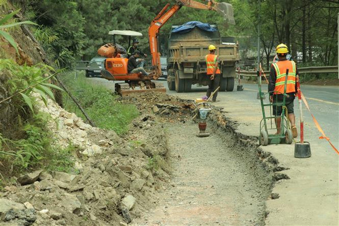 Lâm Đồng: Cần giải quyết tranh chấp, đẩy nhanh cải tạo đèo Mimosa ảnh 1