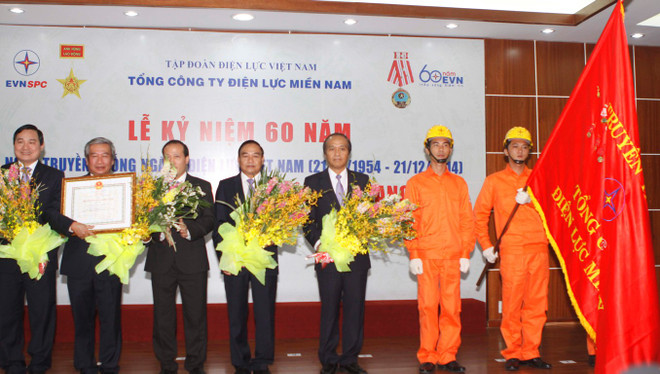 Tổng công ty Điện lực miền Nam nhận Huân chương Độc lập hạng Nhất ảnh 1