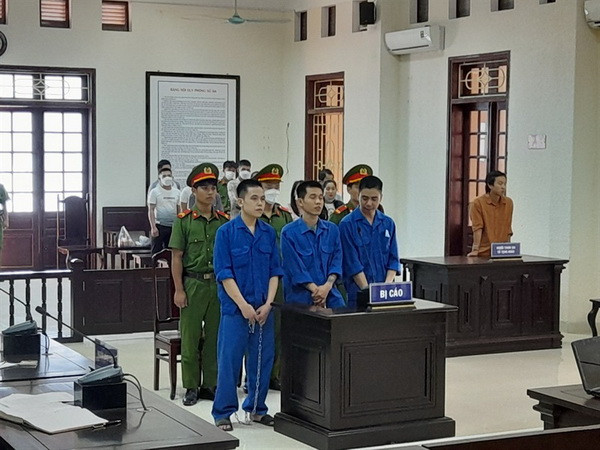 Quảng Trị: Tuyên án tử hình 3 kẻ vận chuyển trái phép 3kg ma túy đá ảnh 1