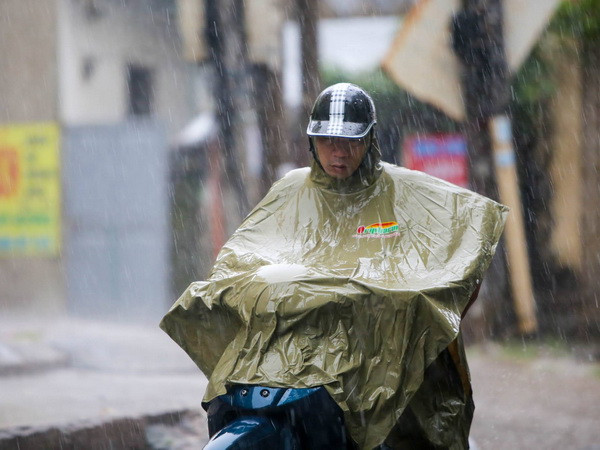 Mưa to có xu hướng mở rộng xuống Bắc Trung Bộ từ ngày mai ảnh 1