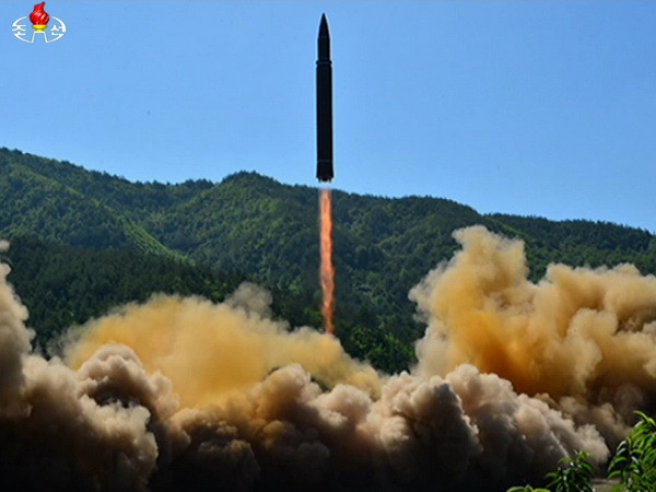 Australia ủng hộ giải pháp quân sự sau vụ thử tên lửa của Triều Tiên ảnh 1