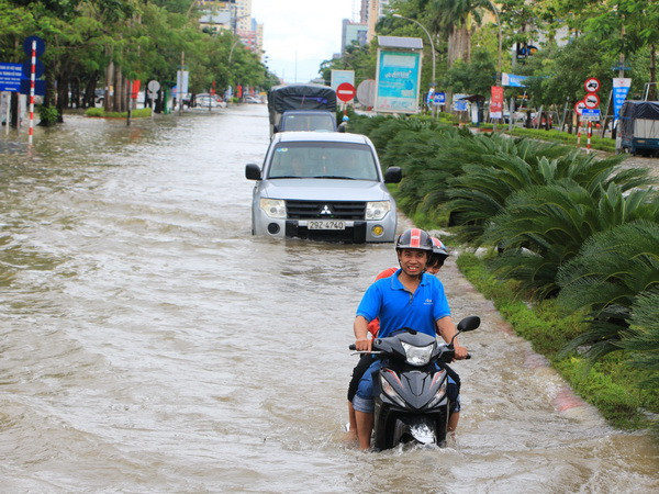 Áp thấp gây mưa lớn, 3 người ở Nghệ An chết và mất tích ảnh 2