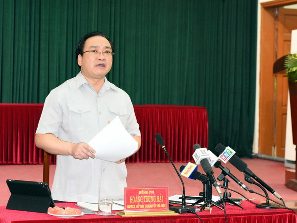 Bí thư Thành ủy Hà Nội Hoàng Trung Hải. (Ảnh: Nguyễn Văn Cảnh/TTXVN) Năm 2016 đánh dấu sự phát triển mạnh mẽ của doanh nghiệp Hà Nội ảnh 1