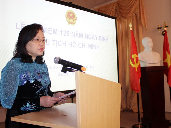 Trang trọng tổ chức Lễ kỷ niệm sinh nhật Bác Hồ tại Đức ảnh 1