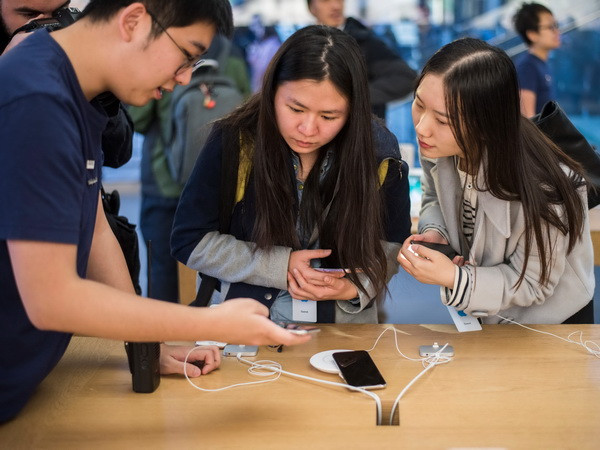 Trung Quốc xuất xưởng hơn 1,2 tỷ điện thoại di động trong 8 tháng ảnh 1