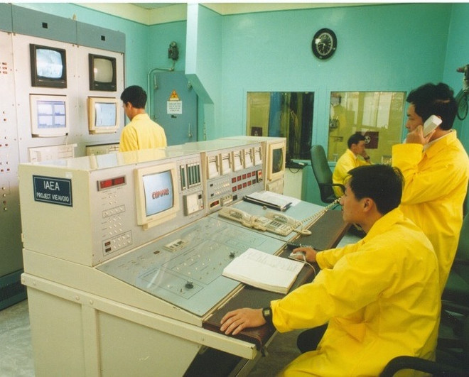 Đảm bảo cung cấp dịch vụ chiếu xạ, hậu cần theo quy định 3 tại chỗ ảnh 1