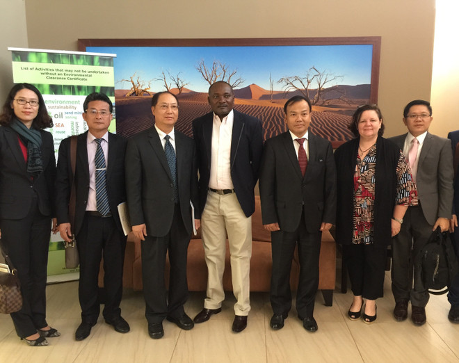 Thứ trưởng Ngoại giao Vũ Hồng Nam thăm, làm việc tại Angola và Namibia ảnh 2