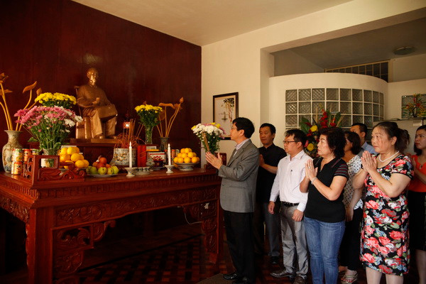 Cộng đồng người Việt tại Mozambique nhớ ơn công lao Bác Hồ ảnh 2