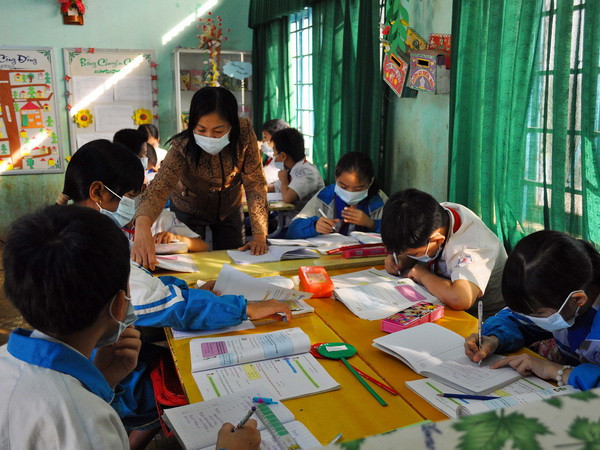 Thế hệ tương lai đối mặt với gánh nặng giải quyết khí thải độc hại ảnh 1