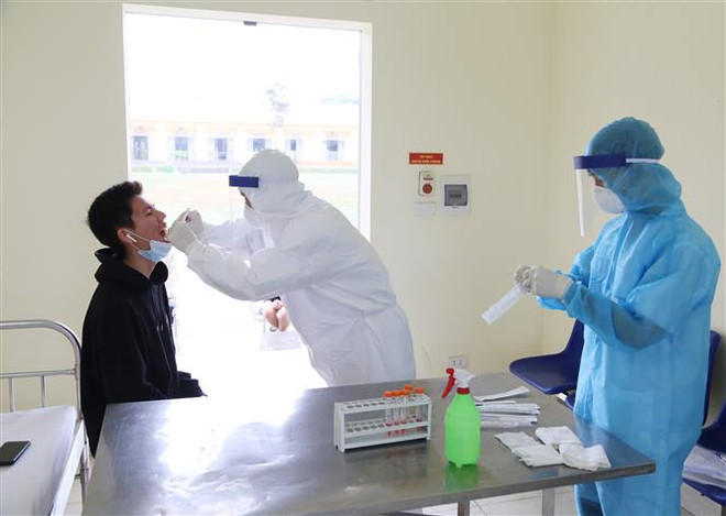 Hướng dẫn chẩn đoán, điều trị viêm đường hô hấp cấp do SARS-CoV-2 ảnh 1