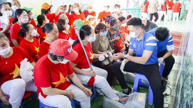 Vinamilk khởi động chuỗi ngày hội 'Sống khỏe, sống thanh xuân' ảnh 10