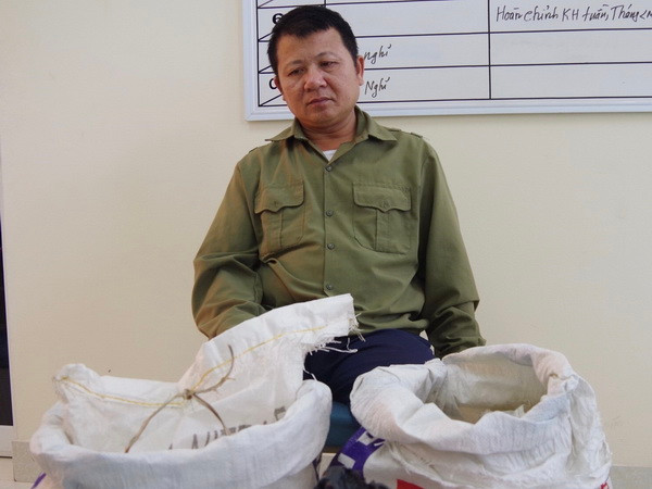 Quảng Ninh: Bắt giữ đối tượng vận chuyển trái phép vật liệu nổ ảnh 1