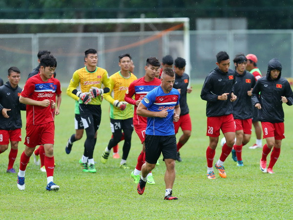 Người hâm mộ tin tưởng U22 Việt Nam sẽ có khởi đầu thuận lợi ảnh 1