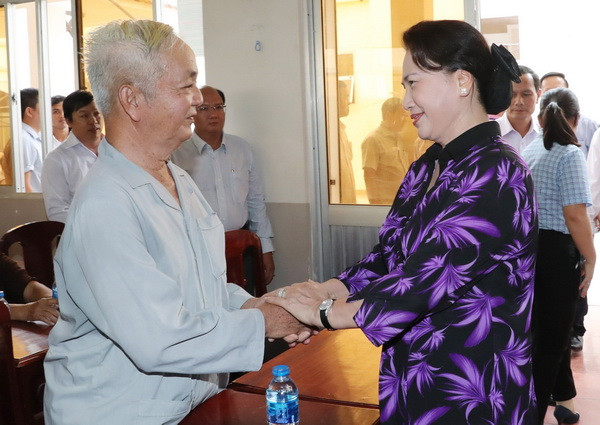 Chủ tịch Quốc hội tiếp xúc cử tri tại thành phố Cần Thơ ảnh 2