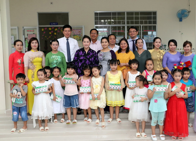 Chủ tịch Quốc hội tiếp xúc cử tri tại thành phố Cần Thơ ảnh 3