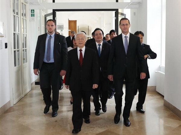 Tổng Bí thư dự Hội nghị Hiệu trưởng các trường đại học Việt-Hungary ảnh 1