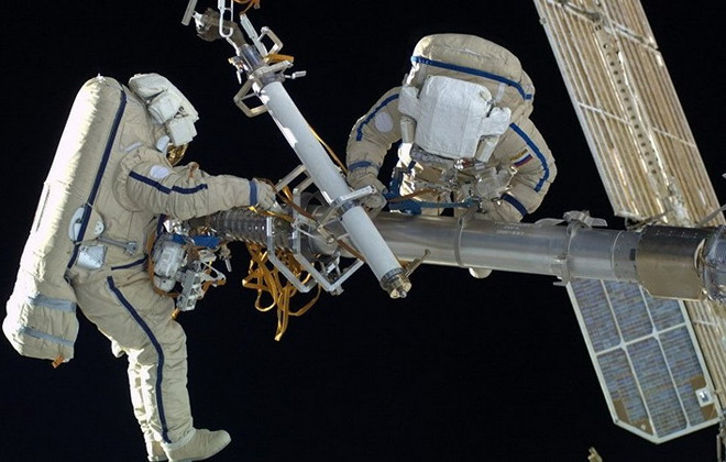 Mỹ ép các nước NATO hủy bỏ thỏa thuận không gian vũ trụ với Nga ảnh 1