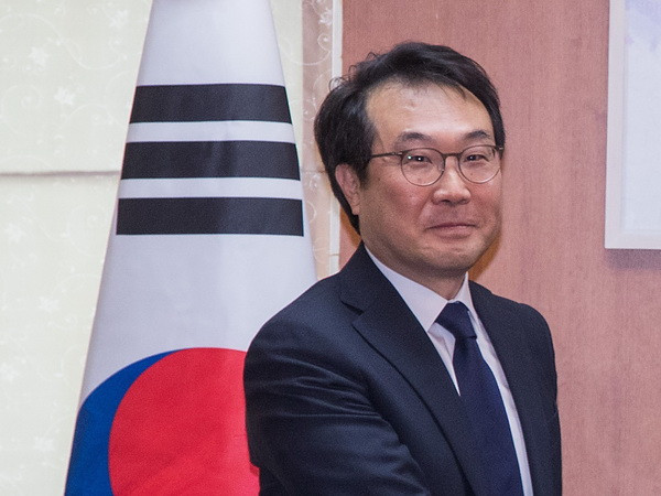 Hàn-Pháp hoãn tổ chức hội nghị cấp cao về vấn đề hạt nhân Triều Tiên ảnh 1