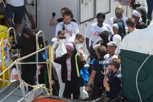 Bồ Đào Nha đạt thỏa thuận tiếp nhận người di cư với Pháp, Tây Ban Nha ảnh 1