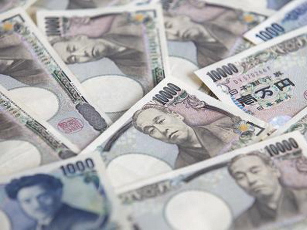 Thặng dư tài khoản vãng lai của Nhật Bản đang giảm mạnh ảnh 1