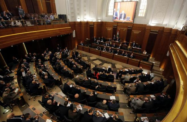 Chiếc ghế tổng thống Liban tiếp tục bị bỏ trống suốt 18 tháng ảnh 1