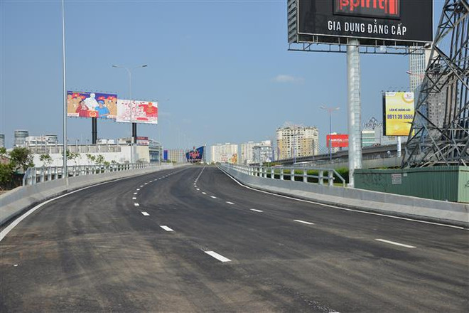 TP.HCM: Khẩn trương khắc phục sự cố đứt cáp cầu vượt Nguyễn Hữu Cảnh ảnh 1