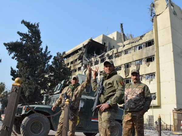 Lực lượng an ninh Iraq tiến sâu vào thành trì của IS ở Mosul ảnh 1