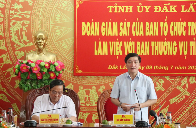 Dự thảo Báo cáo chính trị phải sát với tình hình thực tiễn địa phương ảnh 1