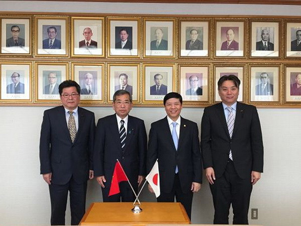 Tăng cường hợp tác với các tỉnh thuộc vùng Shikoku của Nhật Bản ảnh 2