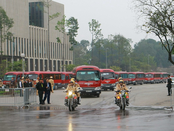 Gần 400 tình nguyện viên đã sẵn sàng phục vụ IPU-132 ảnh 1