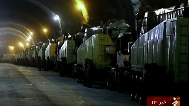 Sự kiện quốc tế tuần 12-18/10: Kết luận MH17 bị tên lửa BUK bắn hạ ảnh 4