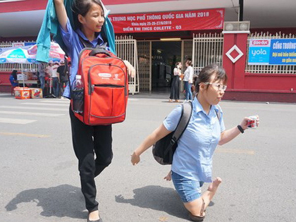 Kỳ thi THPT quốc gia 2018: Nỗ lực vươn lên của những thí sinh đặc biệt ảnh 1