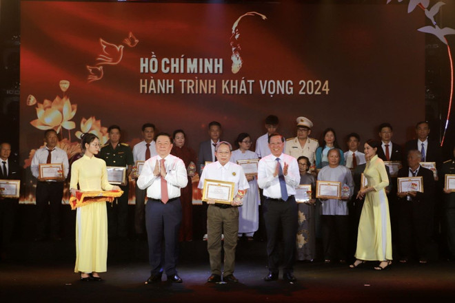 ttxvn_dien hinh tieu bieu (2).jpg