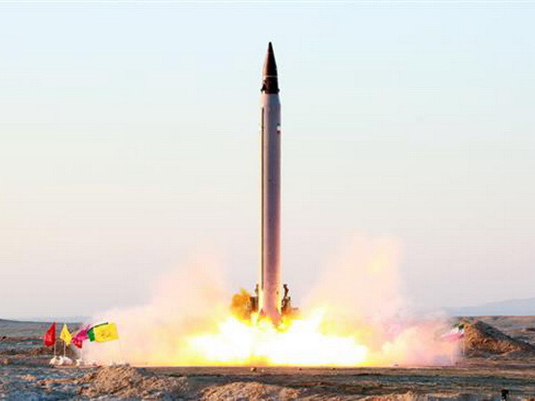 Iran không chấp nhận bất cứ hạn chế với chương trình tên lửa ảnh 1