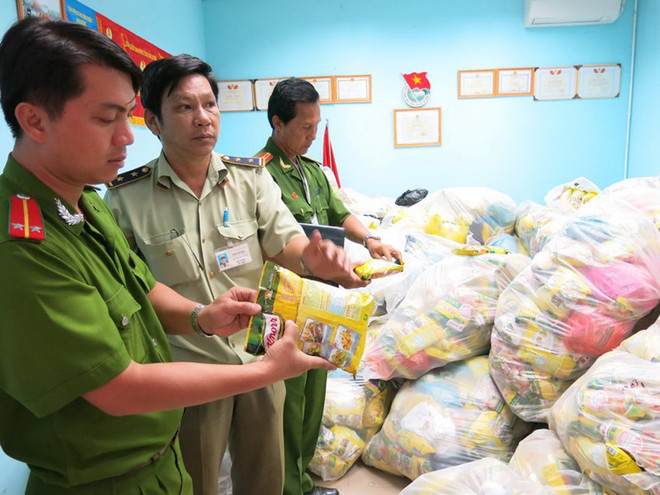 Gần 6.000 công nhân trả lại quà Tết vì phát hiện có hàng giả ảnh 1