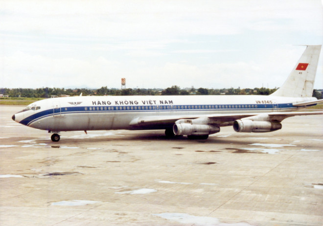 Boeing 707.jpg