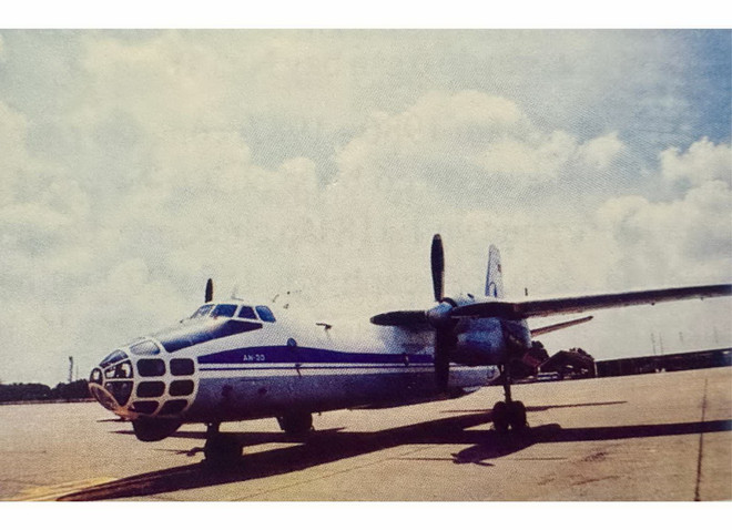 May bay An-30.jpg