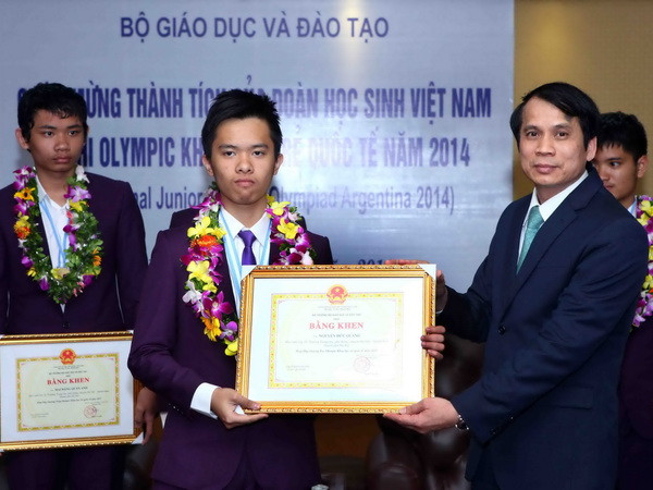 Việt Nam đạt thành cao nhất sau 7 kỳ Olympic khoa học trẻ quốc tế ảnh 1