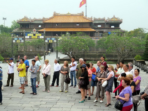 Công bố Báo cáo thường niên đầu tiên về du lịch Việt Nam ảnh 1