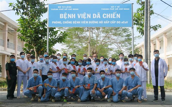 Thành phố Hồ Chí Minh: Đón Tết giãn cách để mong an lành ảnh 3