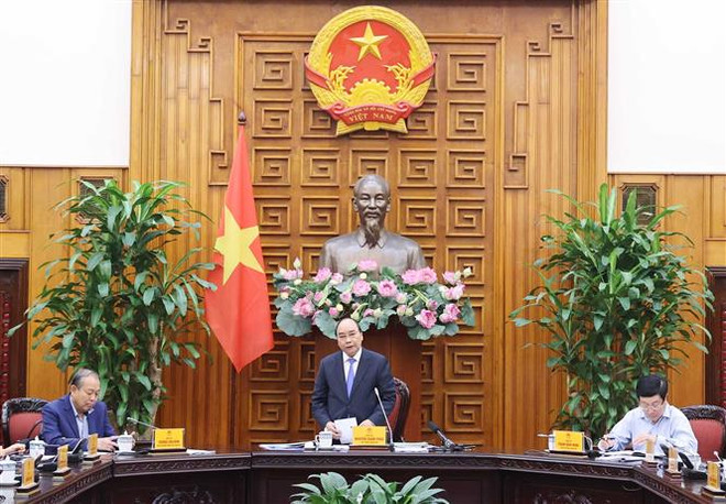 Thường trực Chính phủ họp phân bổ ngân sách trung hạn ảnh 1