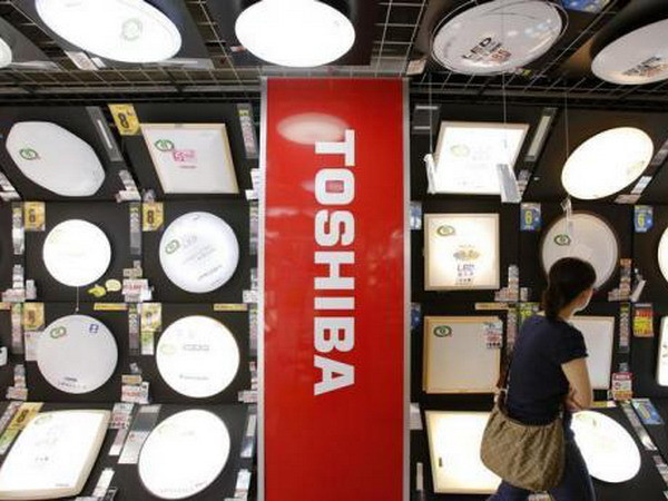 Hãng Toshiba muốn bán cổ phần cho các công ty Mỹ ảnh 1