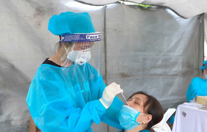 Các doanh nghiệp tại Bình Dương nhanh chóng nối lại sản xuất ảnh 2