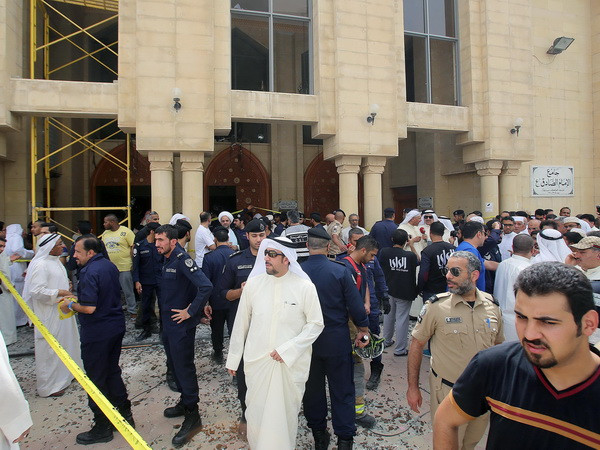 Nghi can chính đánh bom nhà thờ ở Kuwait là thành viên IS ảnh 1