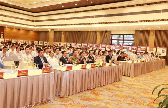 Kiên quyết chống chủ nghĩa cá nhân dựa trên kết hợp 'xây' với 'chống' ảnh 3