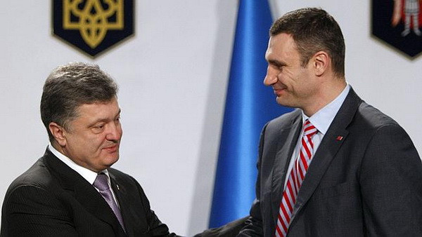 Đảng của Poroshenko hợp nhất đảng Udar tranh cử địa phương ảnh 1
