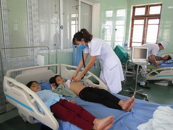 Quảng Ninh: Cấp cứu thành công năm người ăn nhầm nấm độc ảnh 1