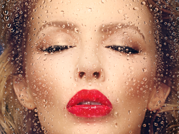 "Kiss me once" mang tới cảm nhận mới về Kylie Minogue ảnh 1